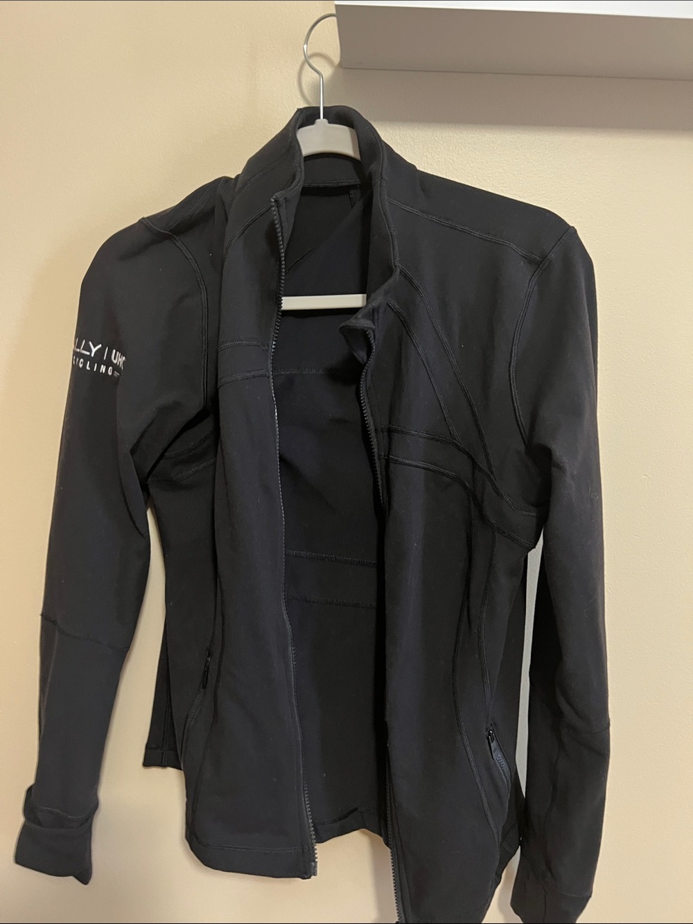 Lululemon Women's Black Zip-Front Jacket